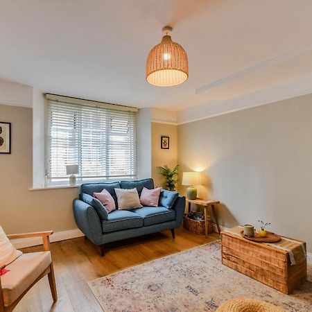 Cheerful 3 Bed Grade II Central Cottage Cirencester Dış mekan fotoğraf