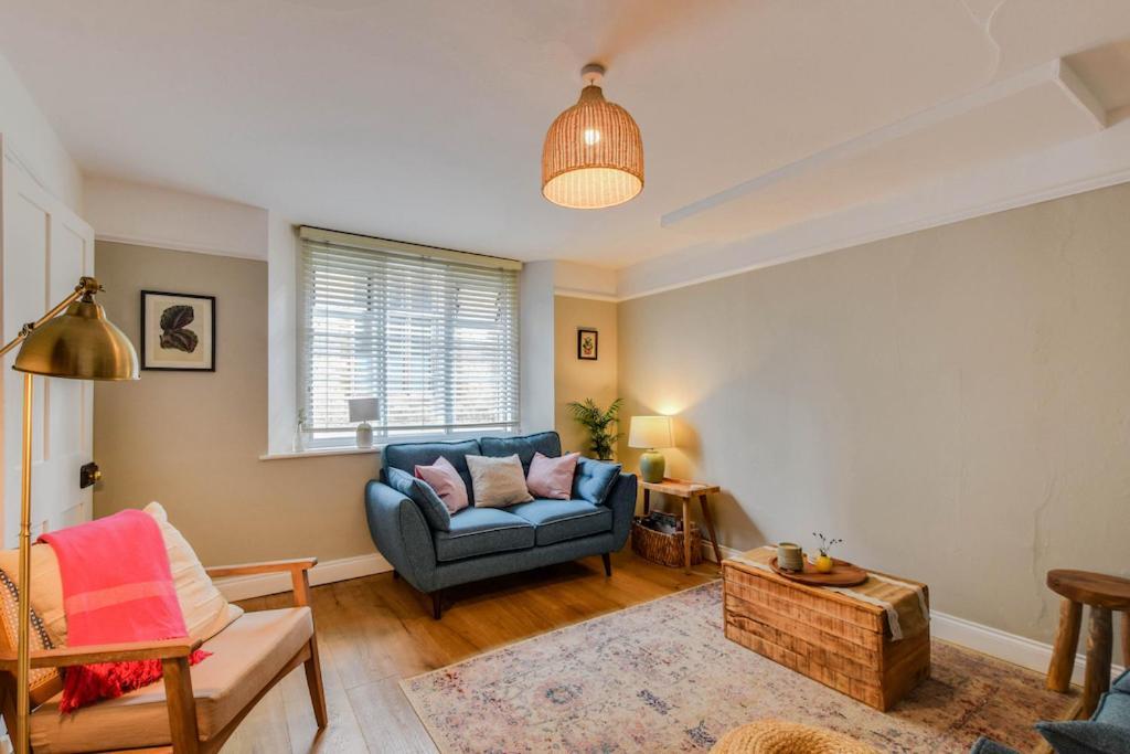 Cheerful 3 Bed Grade II Central Cottage Cirencester Dış mekan fotoğraf