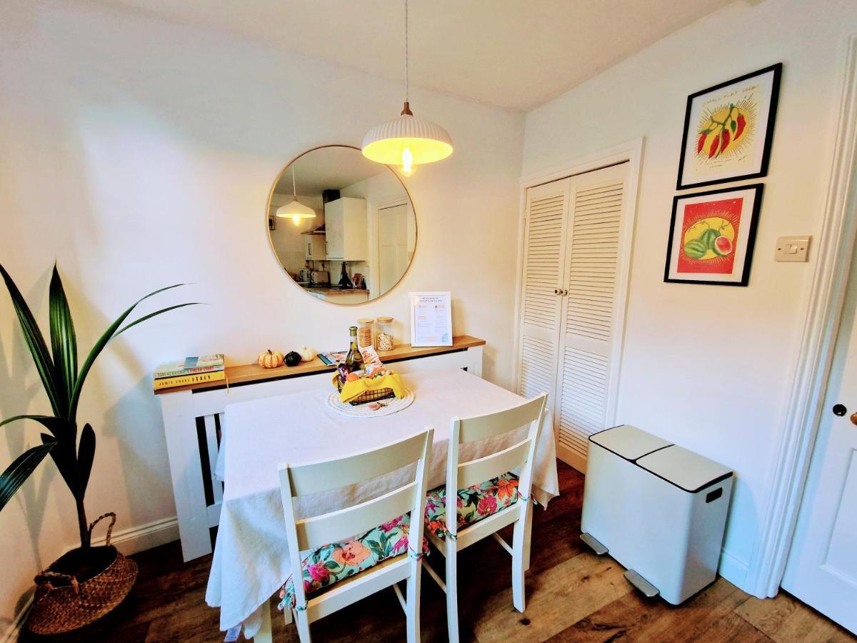 Cheerful 3 Bed Grade II Central Cottage Cirencester Dış mekan fotoğraf